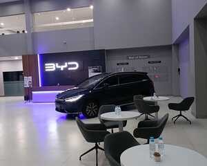 dealer byd di jakarta selatan